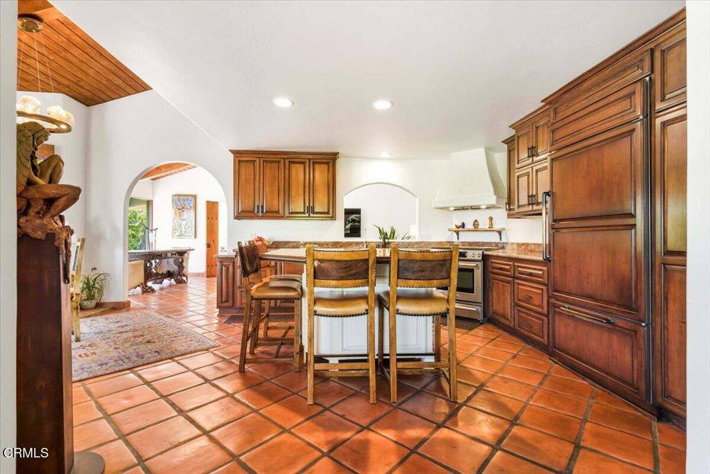 515 Del Oro Drive, Ojai, CA 93023