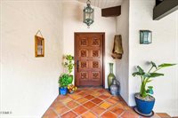 515 Del Oro Drive, Ojai, CA 93023