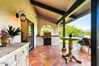 515 Del Oro Drive, Ojai, CA 93023