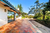515 Del Oro Drive, Ojai, CA 93023