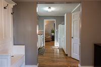 2621 60th Street, Des Moines, IA 50322