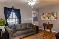 2621 60th Street, Des Moines, IA 50322