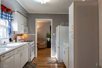 2621 60th Street, Des Moines, IA 50322