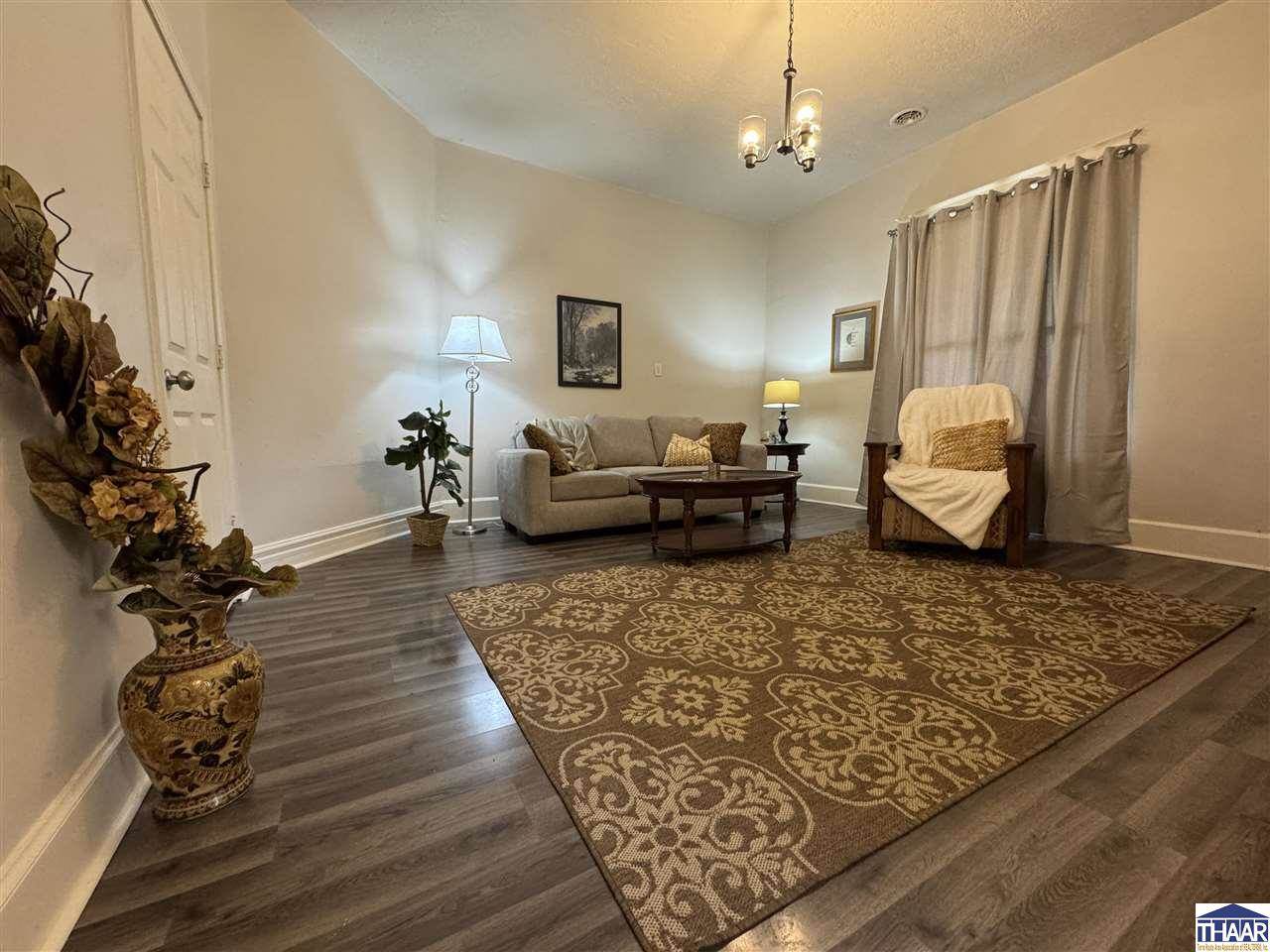 1220 South 17th, Terre Haute, IN 47802