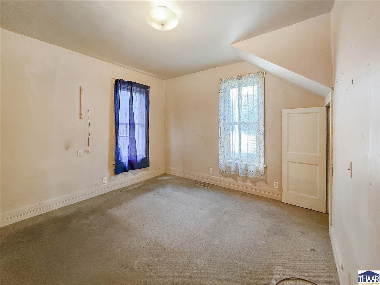 2423 Garfield, Terre Haute, IN 47804