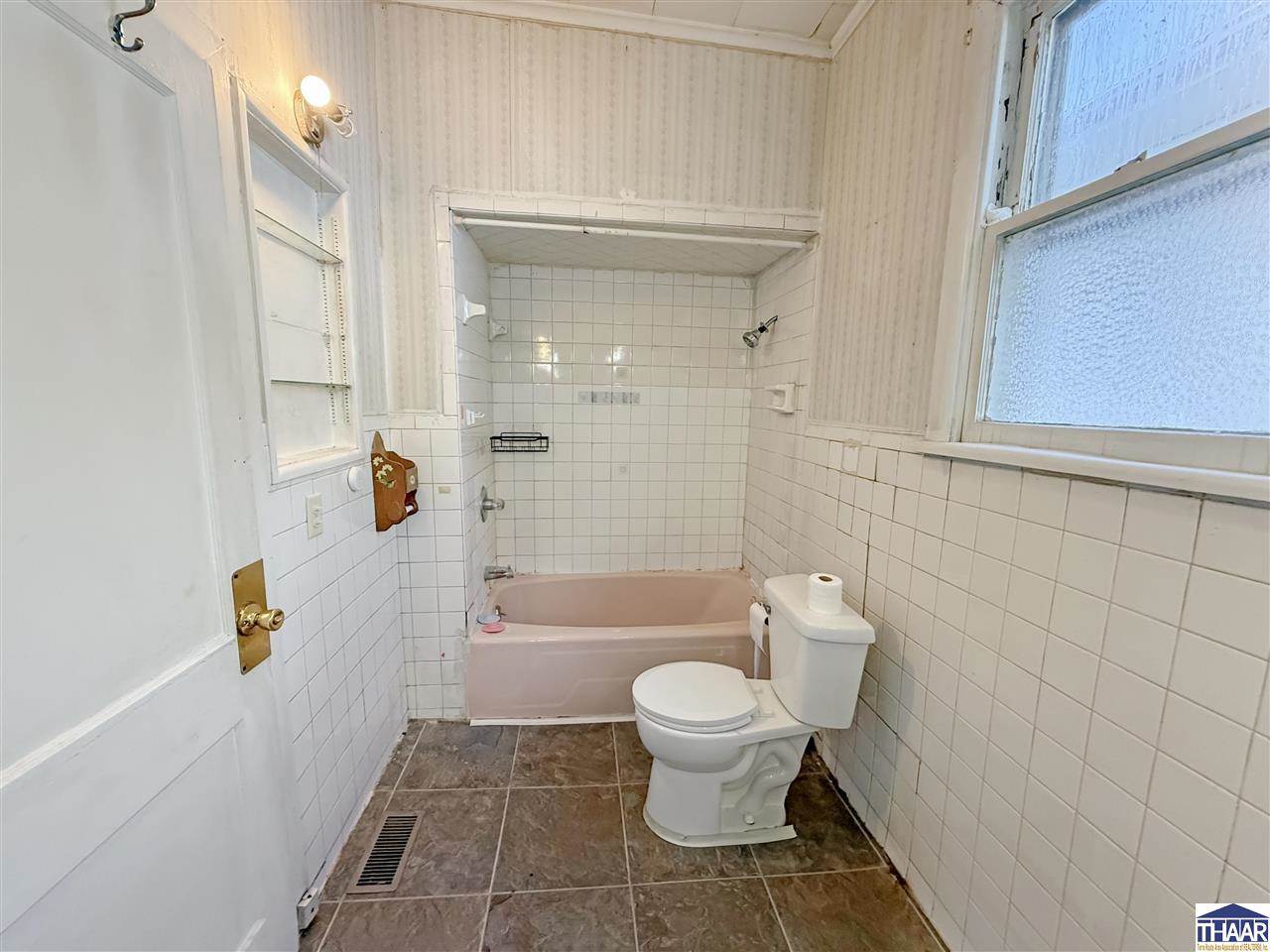 2423 Garfield, Terre Haute, IN 47804