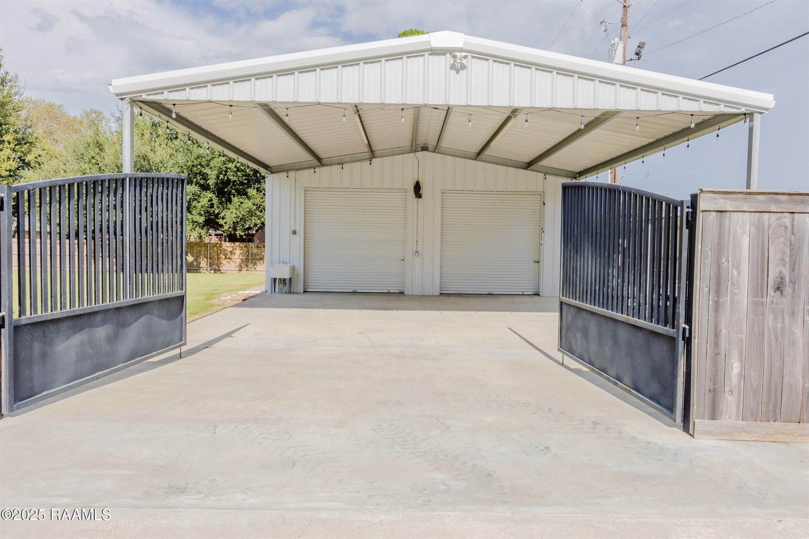 660 South Broadway Street, Church Point, LA 70525