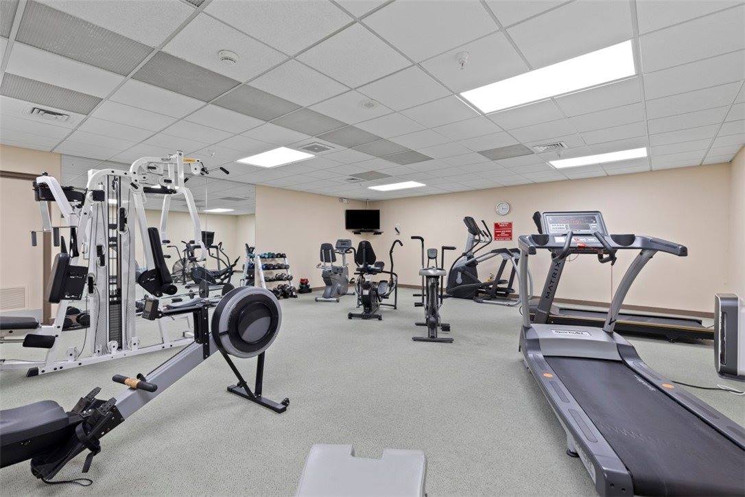 750 Washington Rd, Mt Lebanon, PA 15228