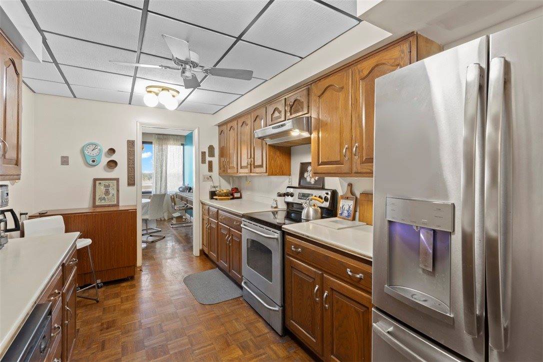 750 Washington Rd, Mt Lebanon, PA 15228