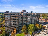 750 Washington Rd, Mt Lebanon, PA 15228