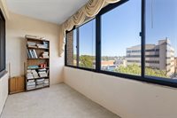 750 Washington Rd, Mt Lebanon, PA 15228