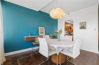 750 Washington Rd, Mt Lebanon, PA 15228