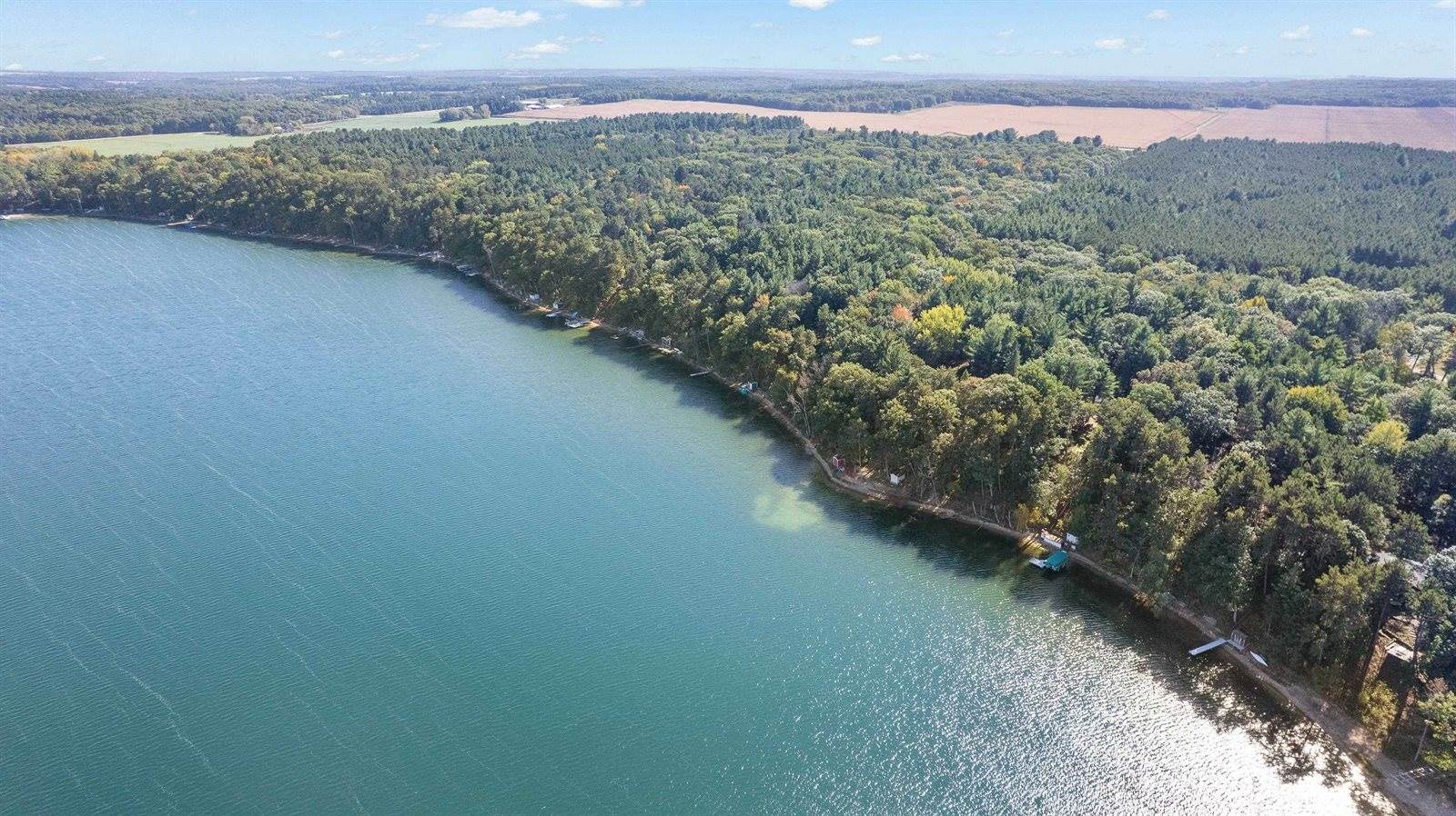 W12114 Greenwood Road, Hancock, WI 54943