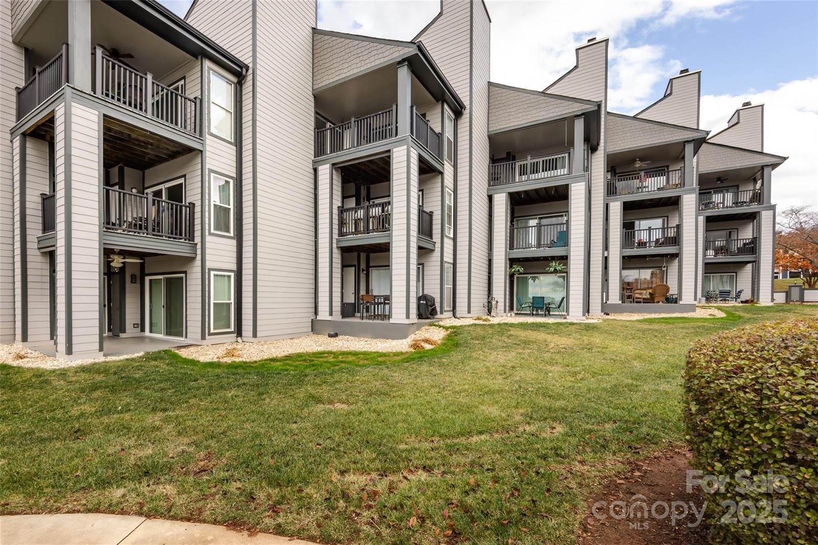 18861 Vineyard Point Lane, Cornelius, NC 28031