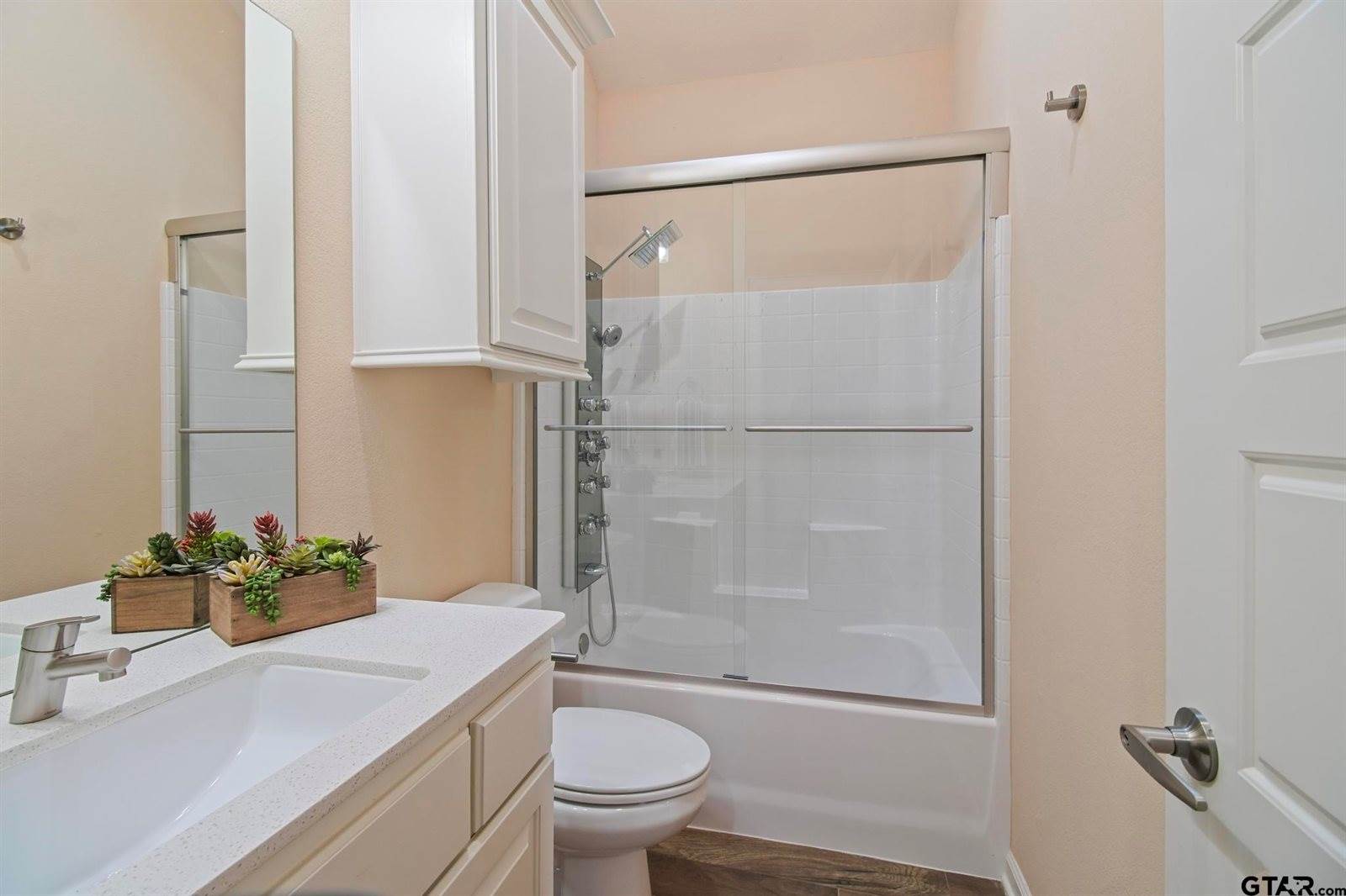 2222 Rana Park, Flint, TX 75762