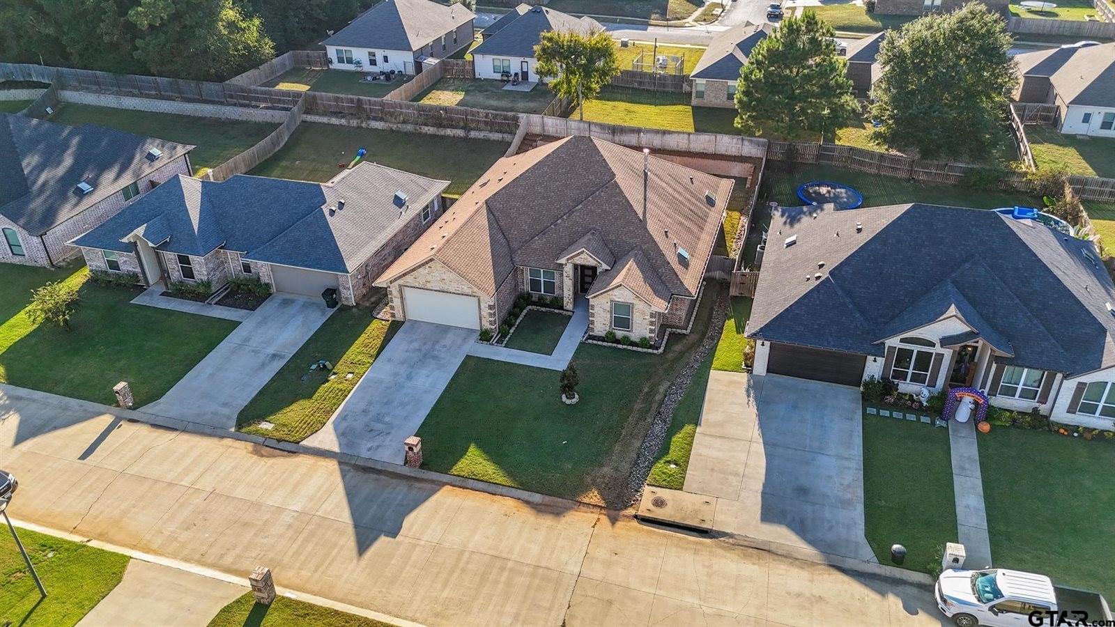 2222 Rana Park, Flint, TX 75762