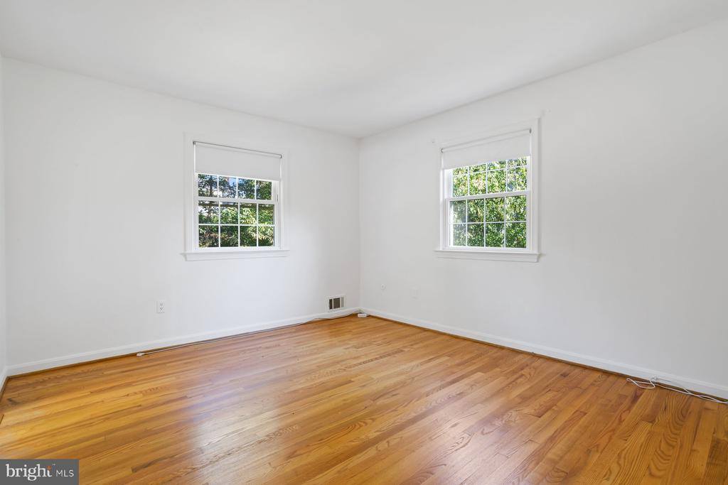 1242 Derbyshire Road, Potomac, MD 20854