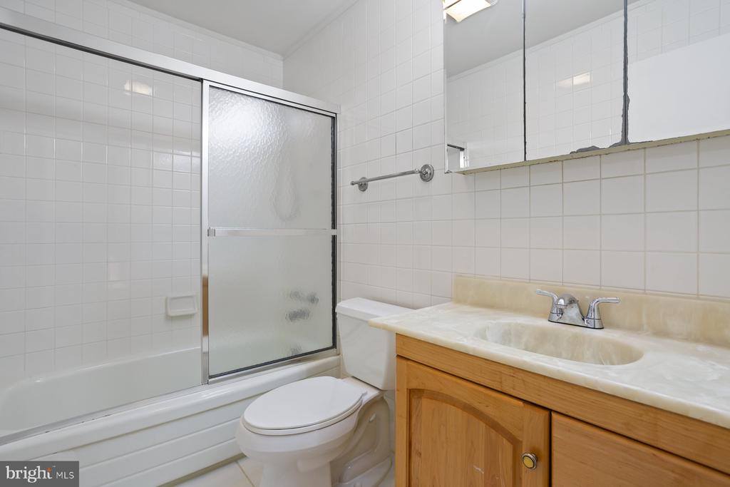 1242 Derbyshire Road, Potomac, MD 20854