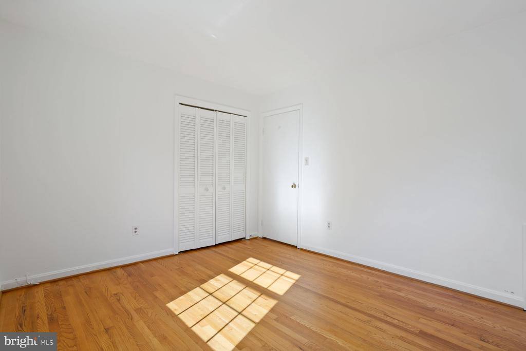 1242 Derbyshire Road, Potomac, MD 20854