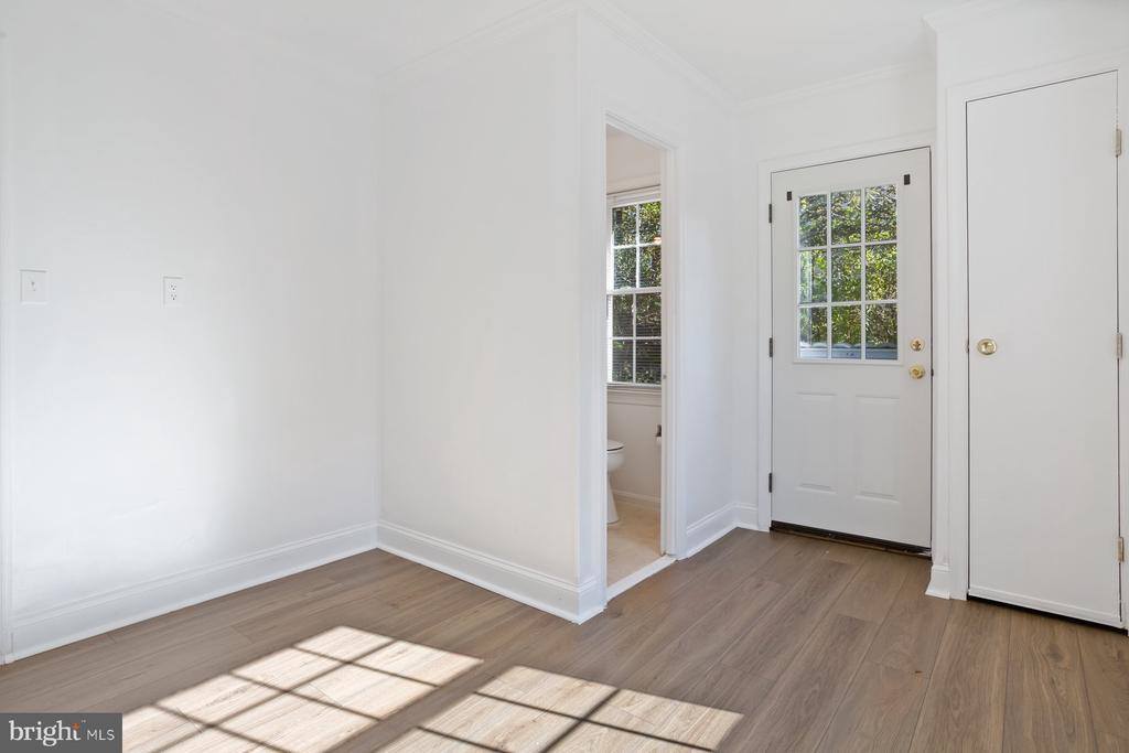 1242 Derbyshire Road, Potomac, MD 20854