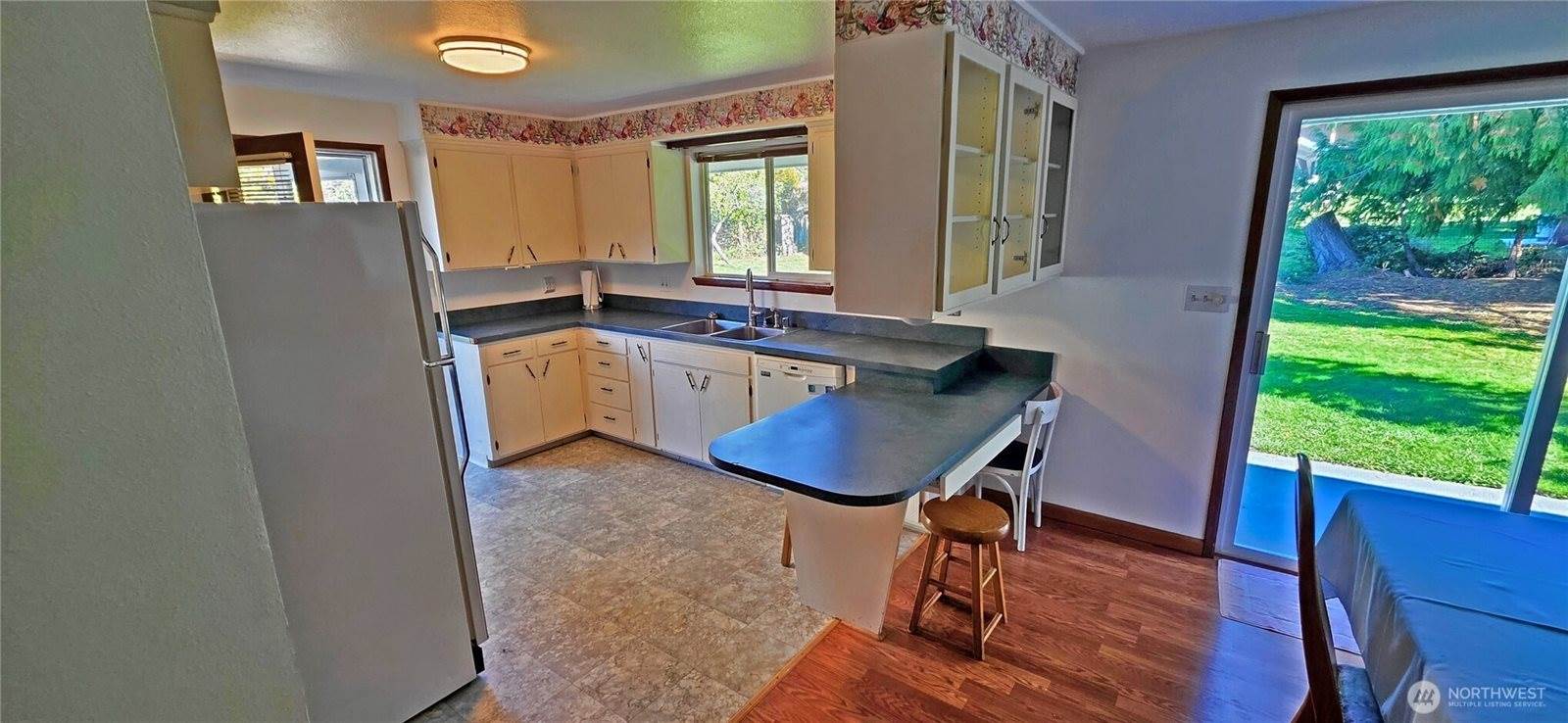 2200 Ontario, Bellingham, WA 98229