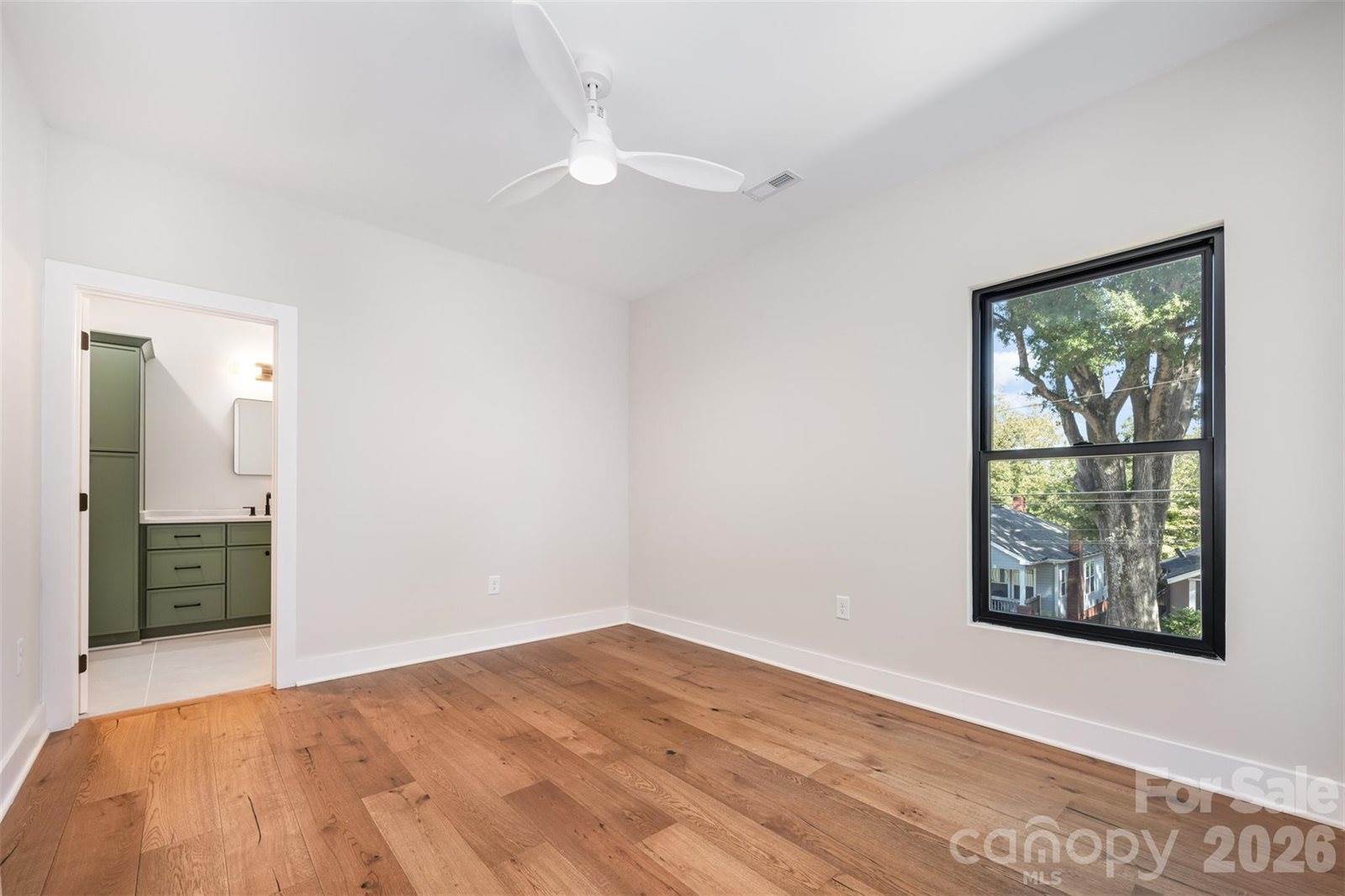 1121 Condon Street, Charlotte, NC 28216