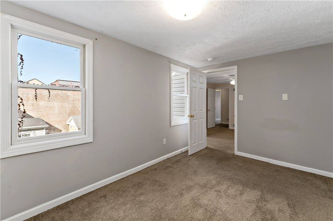 30 Uxor Way, South Side, PA 15203