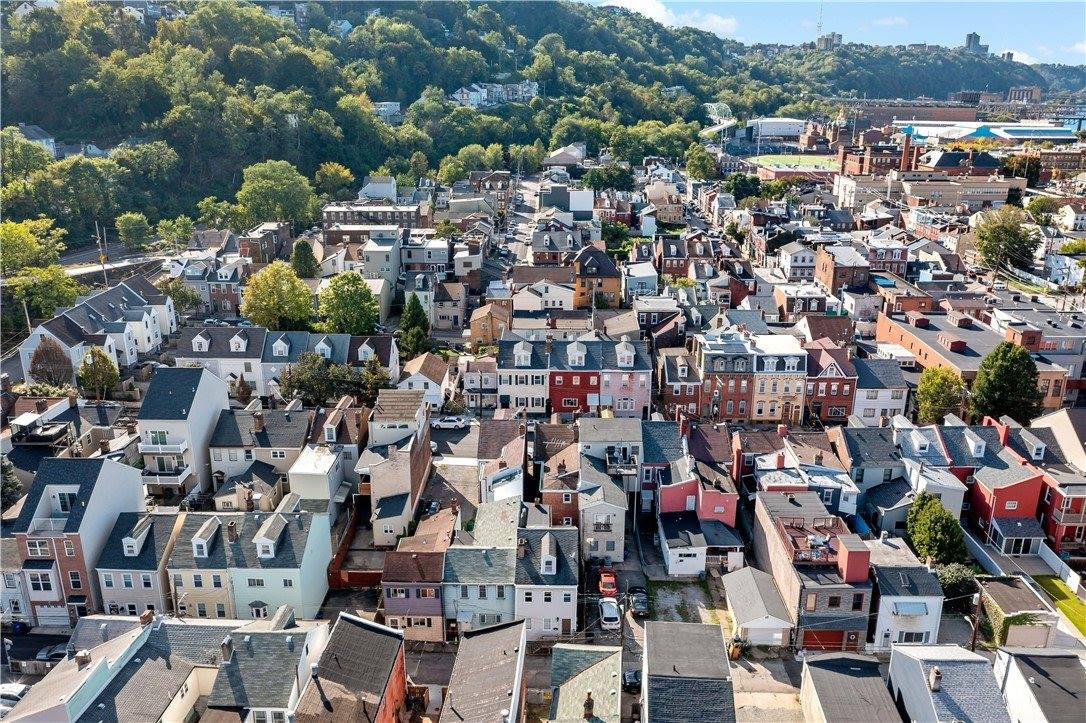 30 Uxor Way, South Side, PA 15203