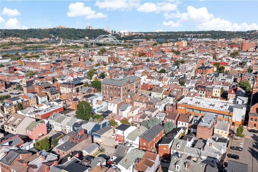 30 Uxor Way, South Side, PA 15203