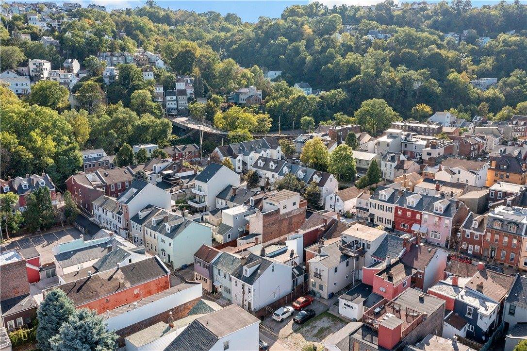 30 Uxor Way, South Side, PA 15203