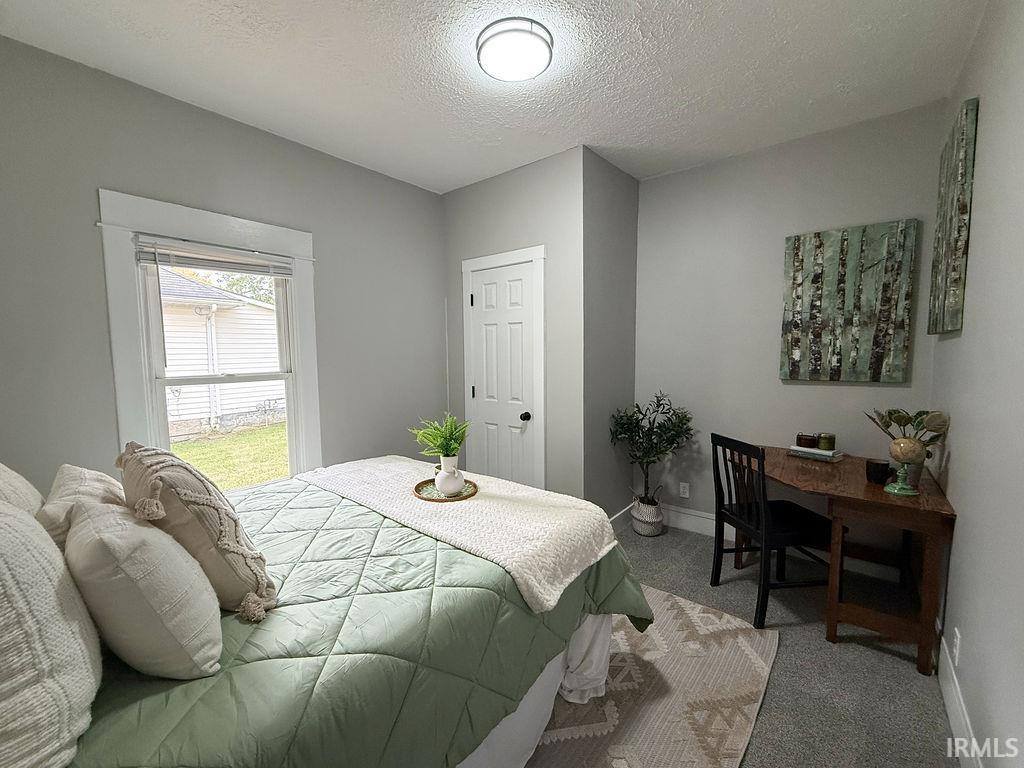 1909 Cherrywood Avenue, New Castle, IN 47362