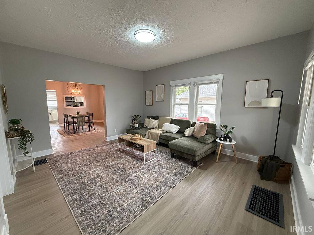 1909 Cherrywood Avenue, New Castle, IN 47362