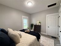 1909 Cherrywood Avenue, New Castle, IN 47362