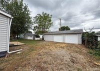 1909 Cherrywood Avenue, New Castle, IN 47362
