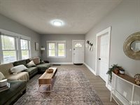 1909 Cherrywood Avenue, New Castle, IN 47362