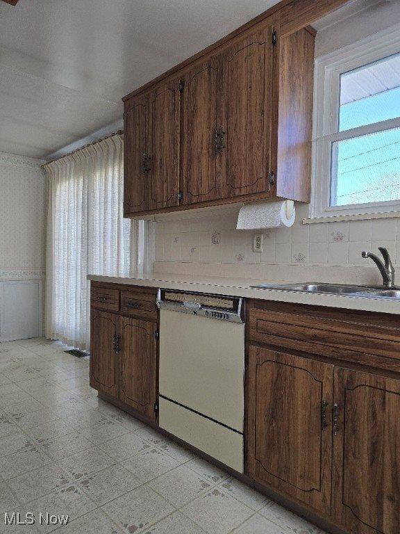 17706 Susan Avenue, Cleveland, OH 44111