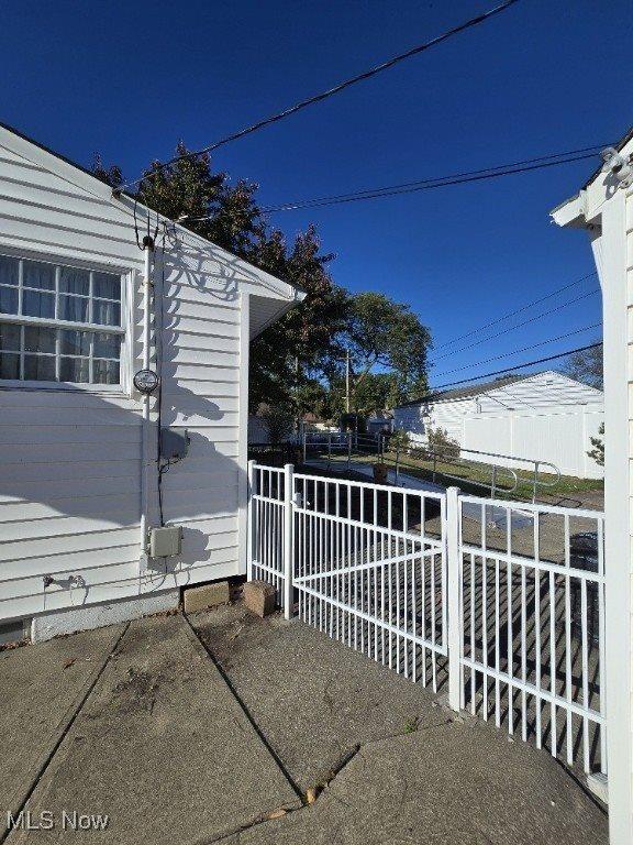 17706 Susan Avenue, Cleveland, OH 44111