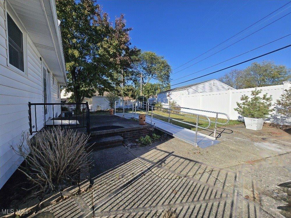 17706 Susan Avenue, Cleveland, OH 44111