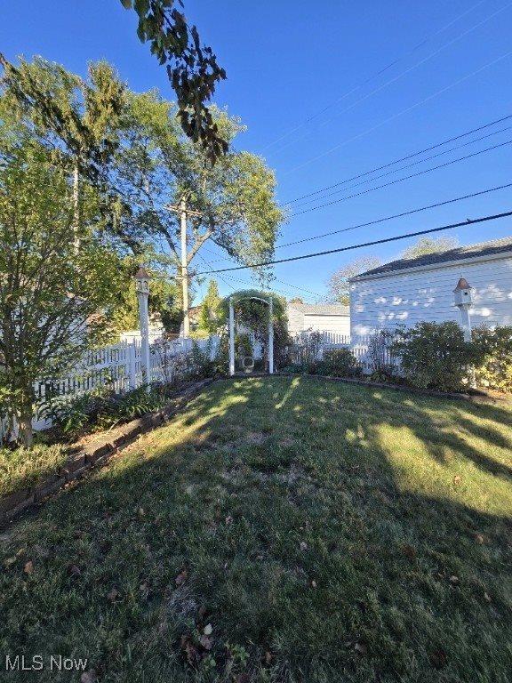 17706 Susan Avenue, Cleveland, OH 44111