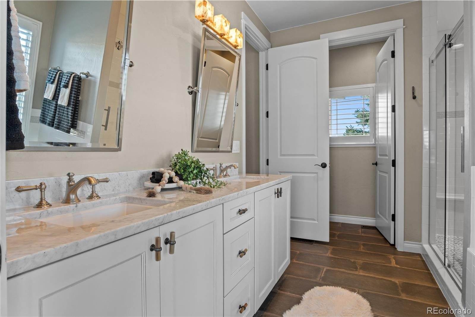 980 Promontory Cir, Elizabeth, CO 80107