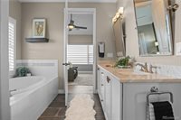 980 Promontory Cir, Elizabeth, CO 80107