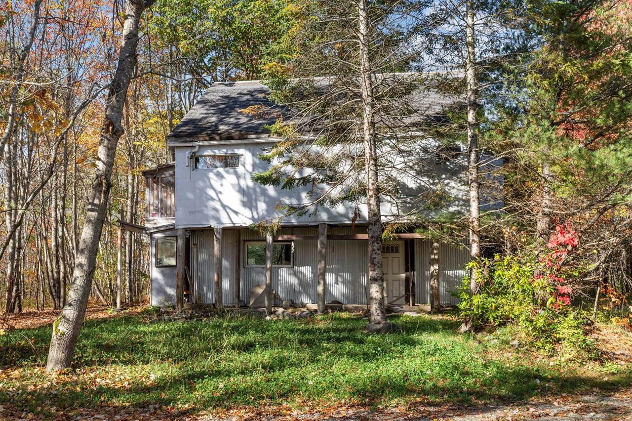 270 Stillwater Avenue, Orono, ME 04473