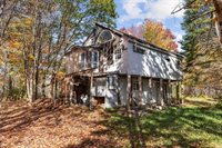 Listing Photo 11