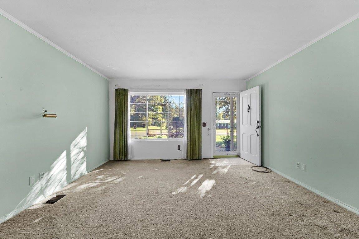 3 Lincolnshire Boulevard, Owego, NY 13827