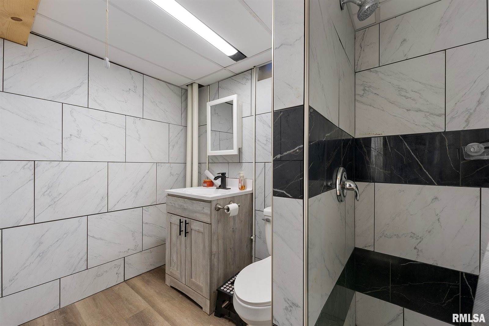 3314 28TH Street Court, Rock Island, IL 61201