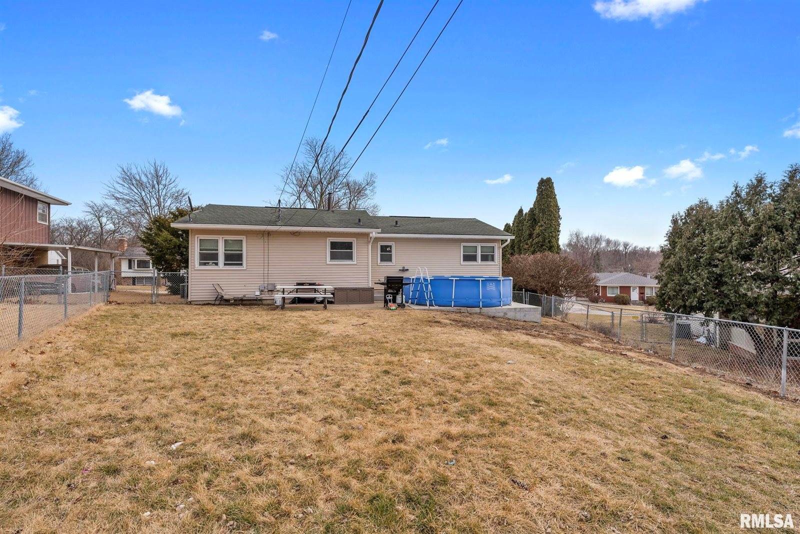 3314 28TH Street Court, Rock Island, IL 61201