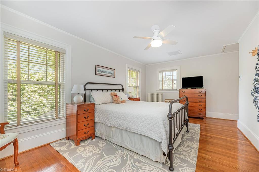 1107 New Garden Road, Greensboro, NC 27410