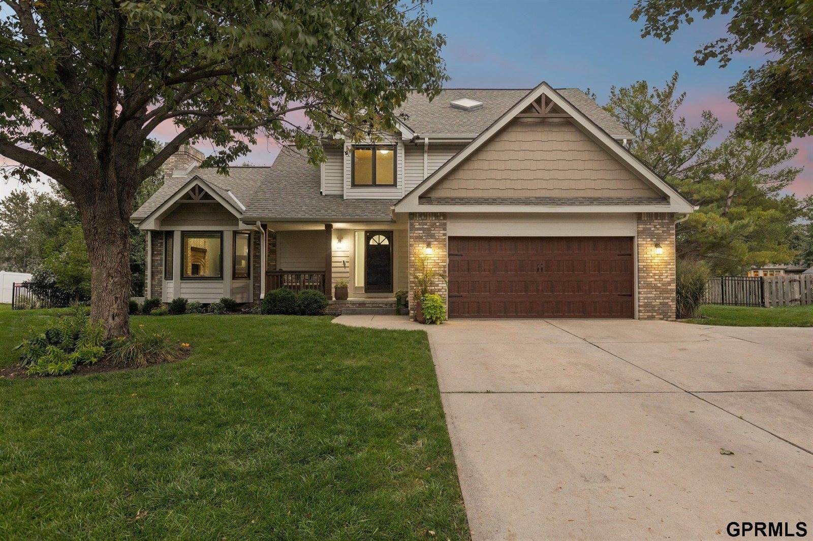 1625 North 214 Street, Elkhorn, NE 68022