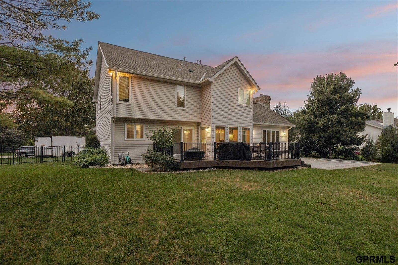 1625 North 214 Street, Elkhorn, NE 68022