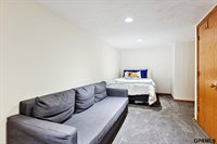 1625 North 214 Street, Elkhorn, NE 68022